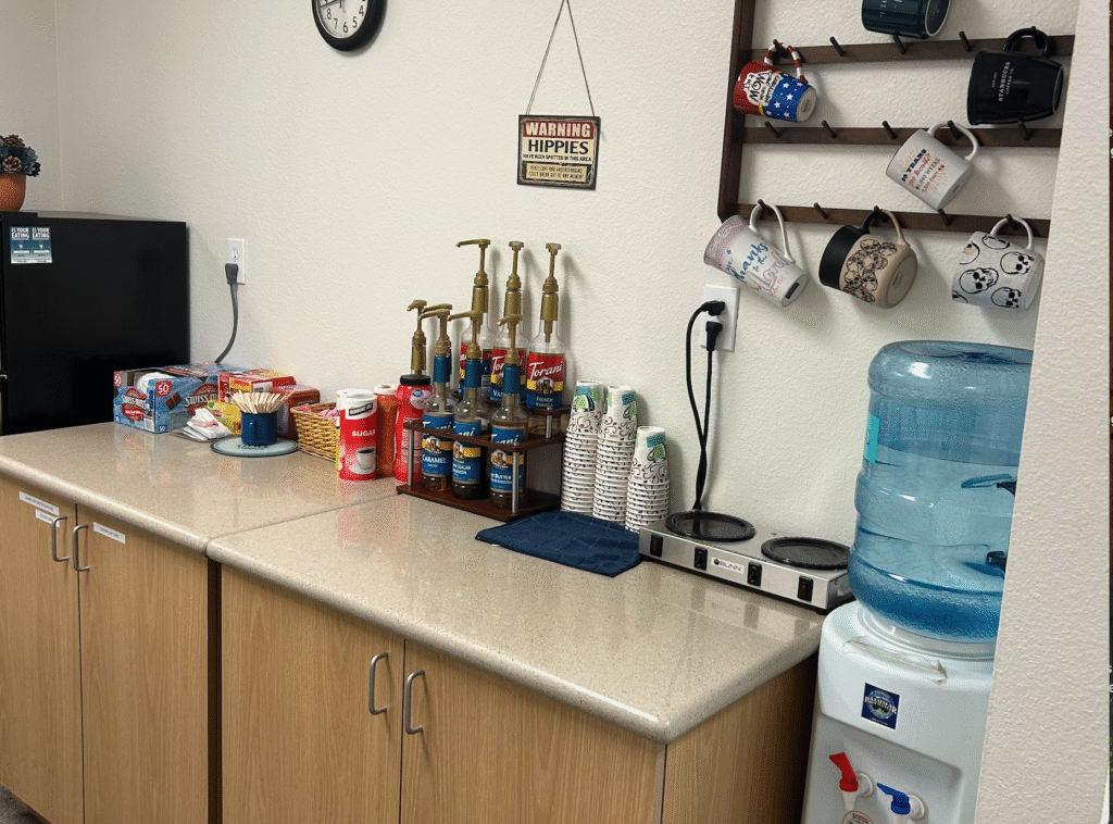 Del Rio Kitchen coffee area