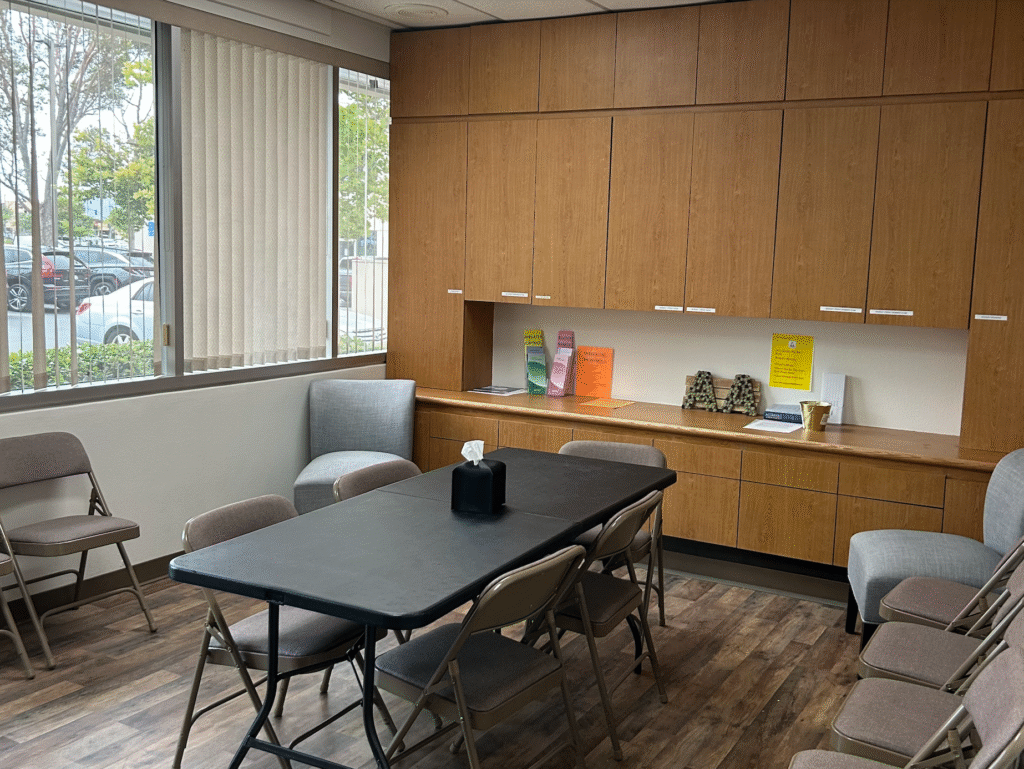 Del Rio Small meeting room